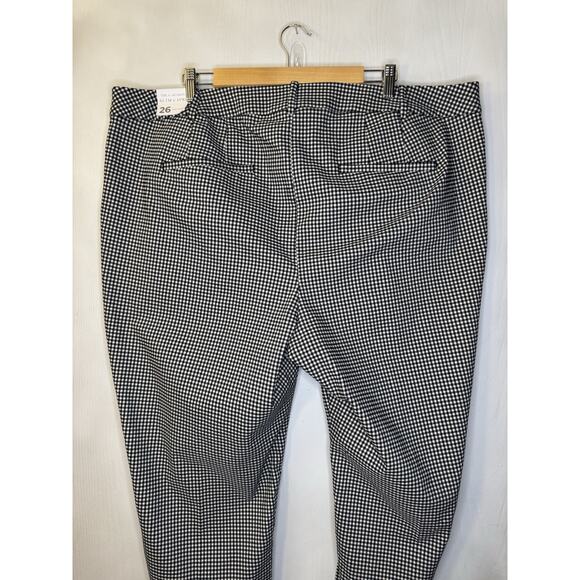 Lane Bryant Capri Women’s Plus Size 26 Four Season Slim Mid- Rise Gingham NEW - Picture 8 of 13